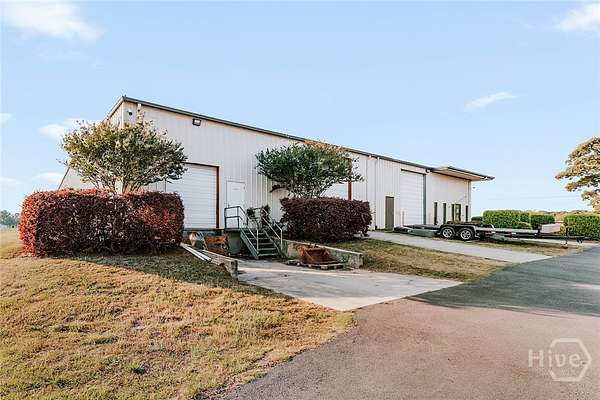 2.5 Acres of Improved Commercial Land for Sale in Comer, Georgia