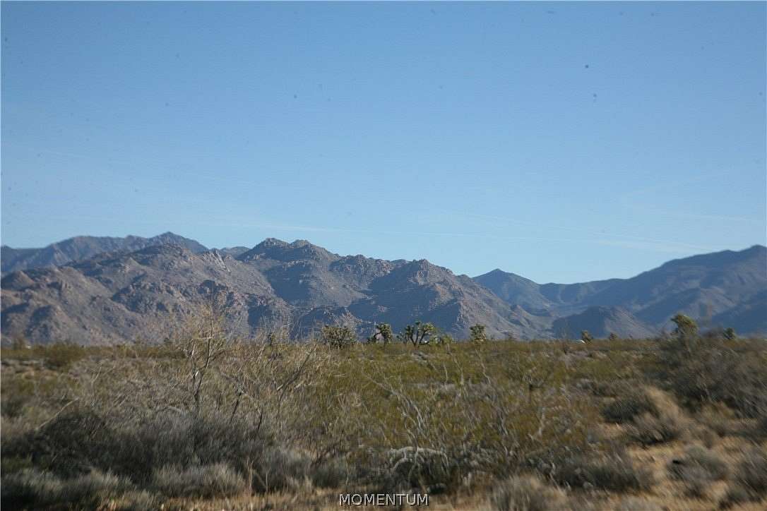 1 Acre of Residential Land for Sale in Yucca, Arizona