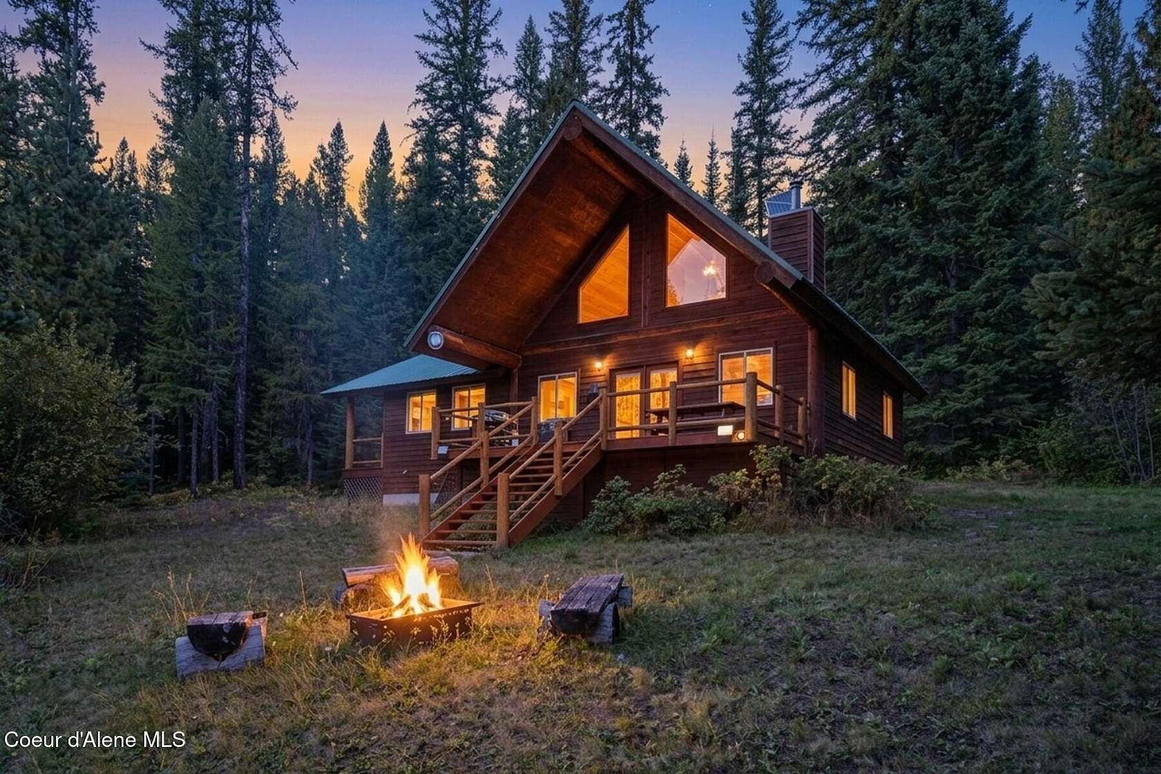 10 Acres of Land with Home for Sale in Sandpoint, Idaho