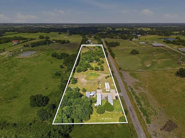 5.56 Acres of Residential Land for Sale in Brenham, Texas