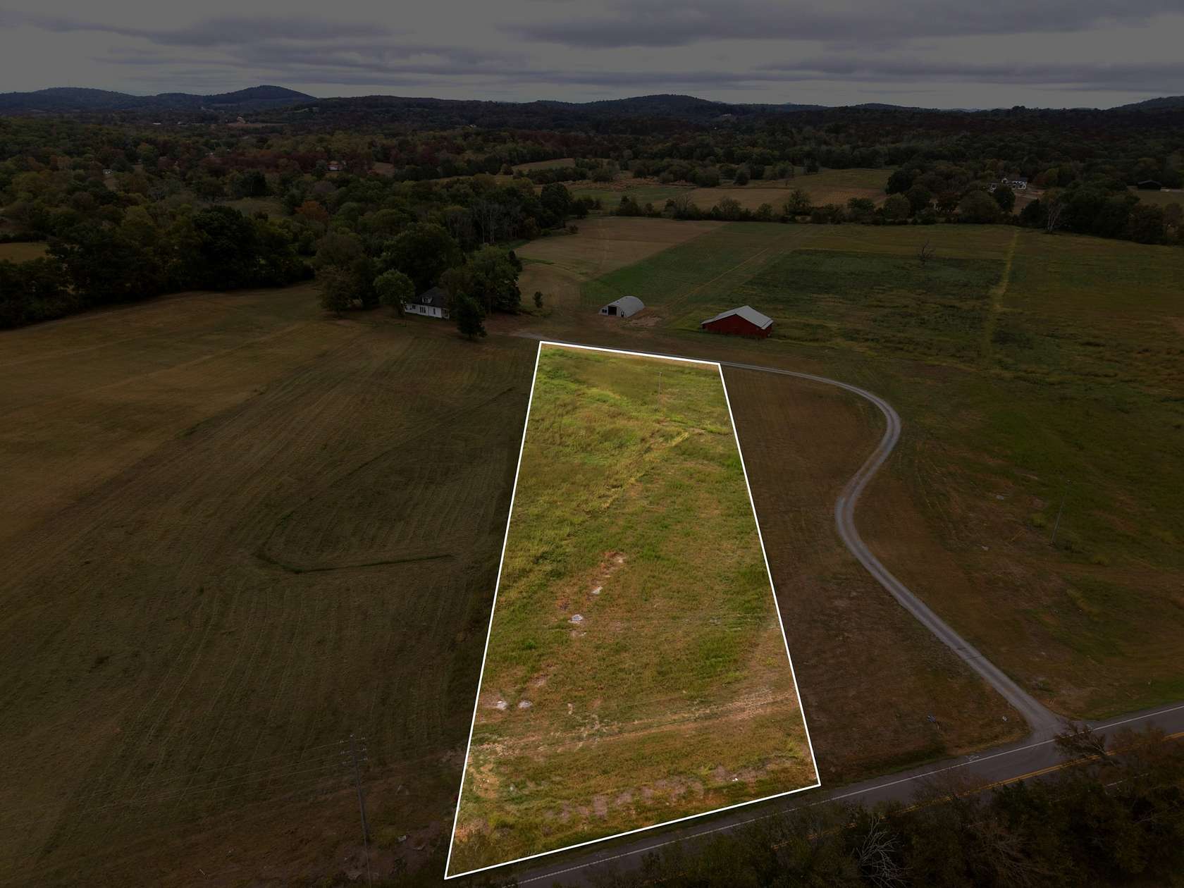2 Acres of Residential Land for Sale in Lebanon, Tennessee