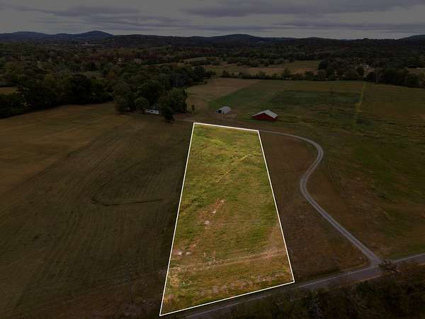 2 Acres of Residential Land for Sale in Lebanon, Tennessee