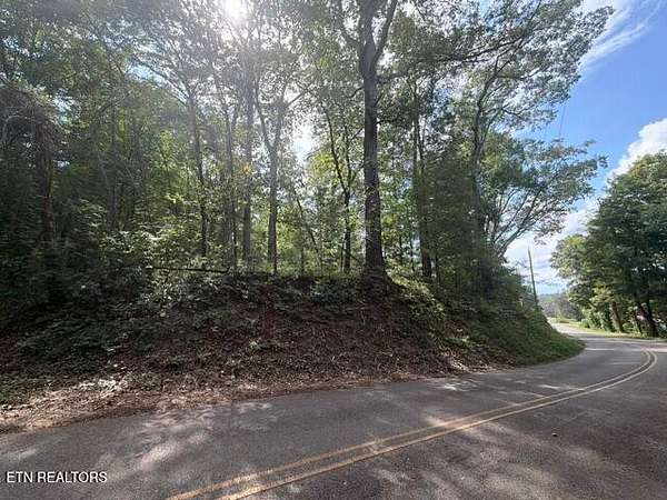 0.95 Acres of Land for Sale in Athens, Tennessee