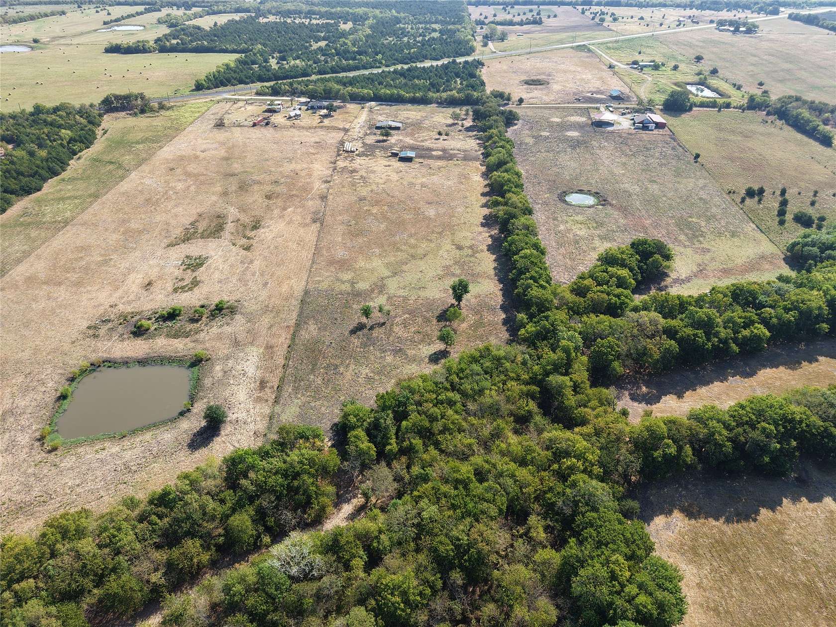 14 Acres of Recreational & Residential Land for Sale in Ladonia, Texas