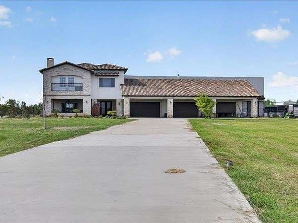 11 Acres of Land with Home for Sale in Laredo, Texas