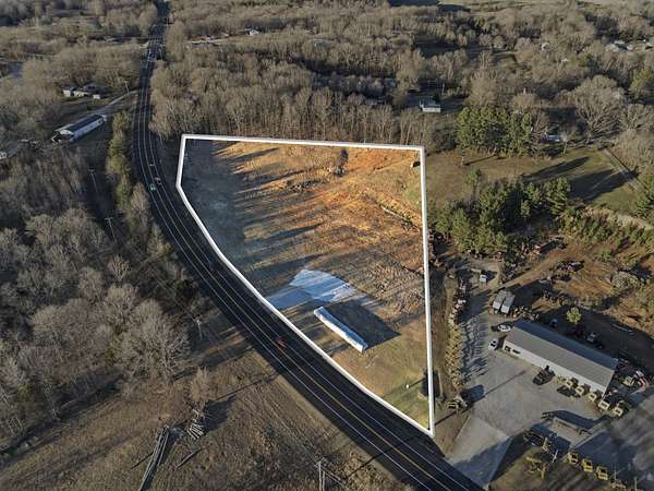 4 Acres of Mixed-Use Land for Sale in Burns, Tennessee