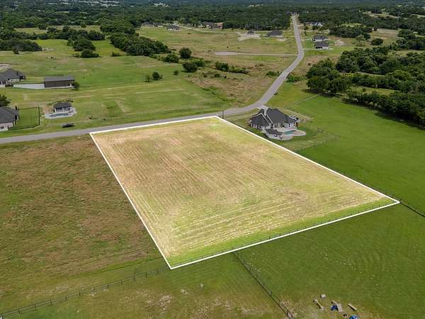 2.1 Acres of Residential Land for Sale in Weatherford, Texas