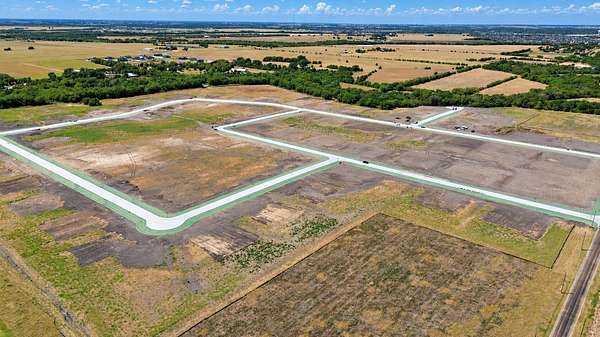 1.68 Acres of Residential Land for Sale in Waxahachie, Texas