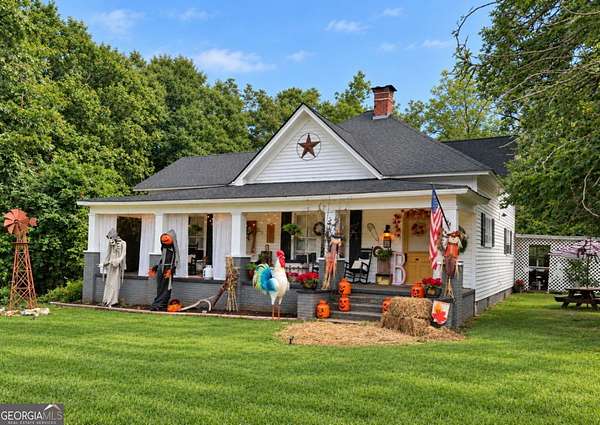 2.1 Acres of Land with Home for Sale in The Rock, Georgia