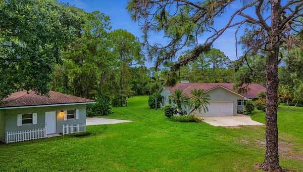 5 Acres of Land with Home for Sale in Palm Beach Gardens, Florida