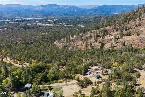 40 Acres of Recreational & Residential Land for Sale in Grants Pass, Oregon