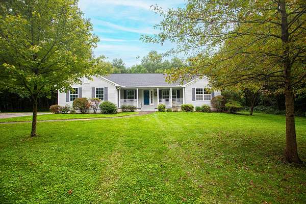 6.1 Acres of Land with Home for Sale in Utica, Ohio