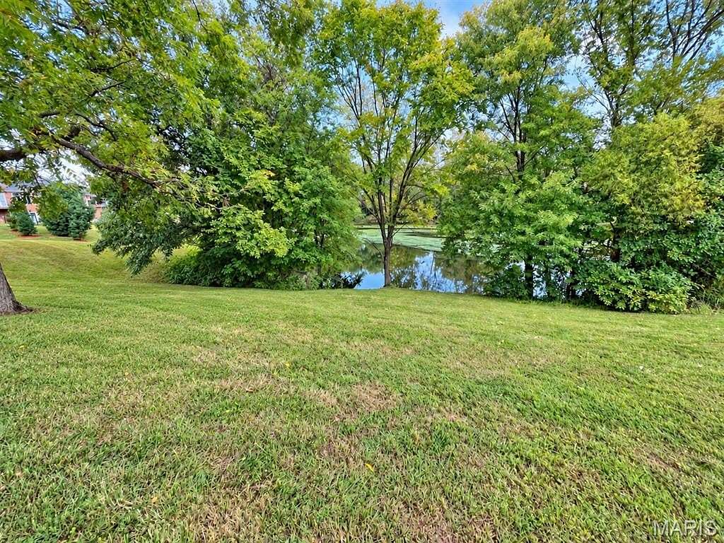 2 Acres of Residential Land for Sale in Alton, Illinois