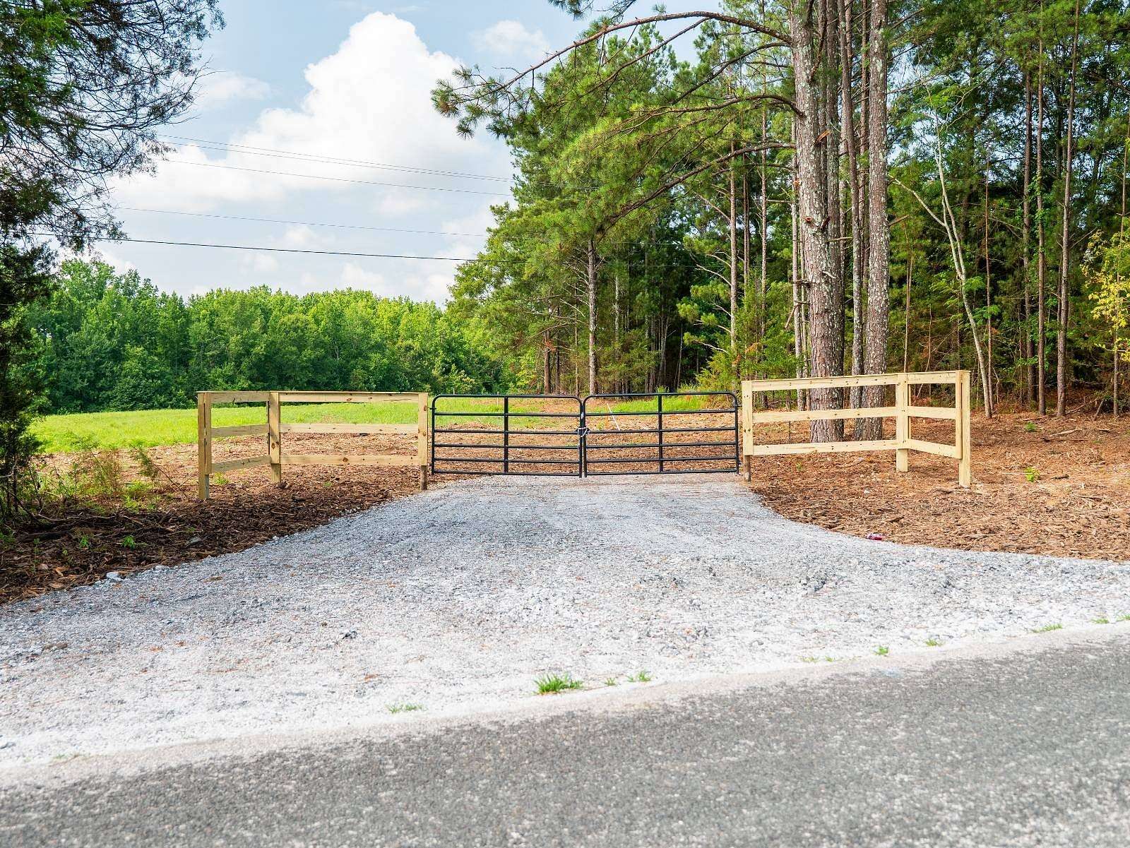5.26 Acres of Land for Sale in Gray Court, South Carolina