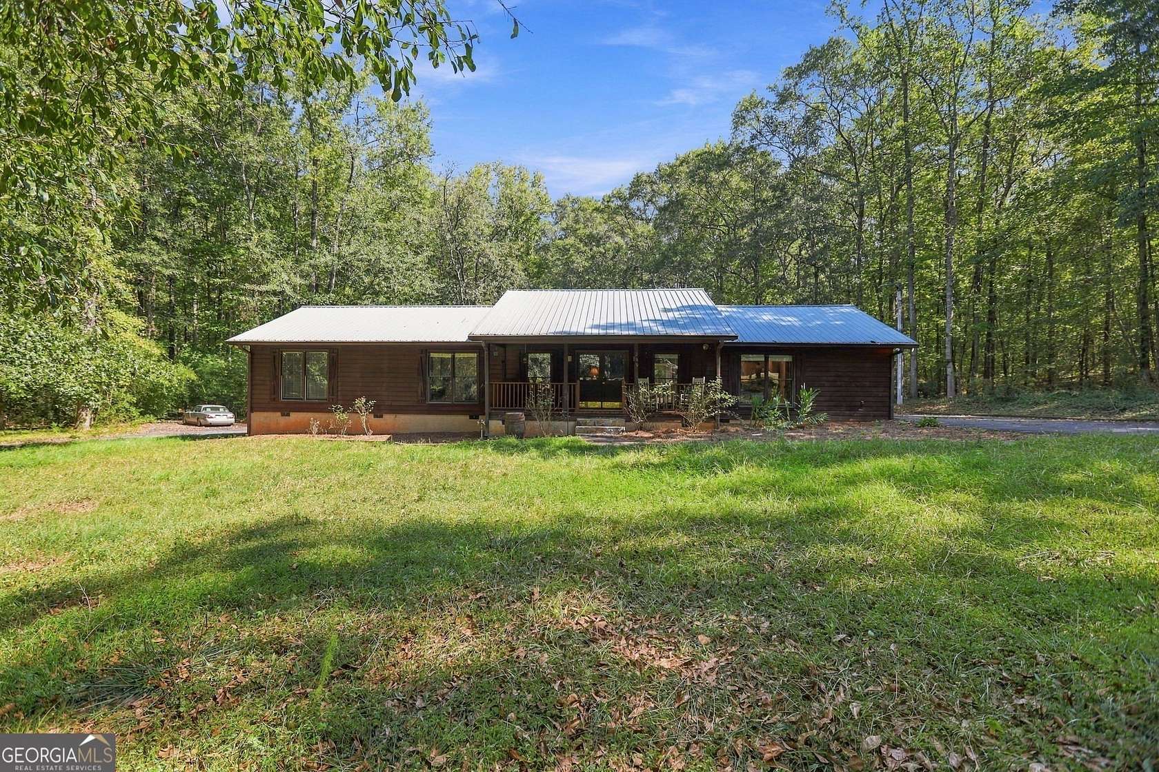 2.16 Acres of Land with Home for Sale in Hogansville, Georgia