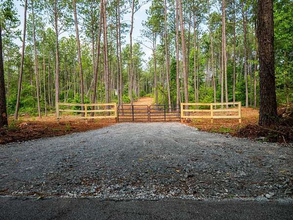 18.4 Acres of Land for Sale in Gray Court, South Carolina