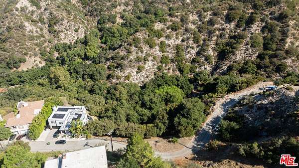 0.1 Acres of Residential Land for Sale in Tujunga, California