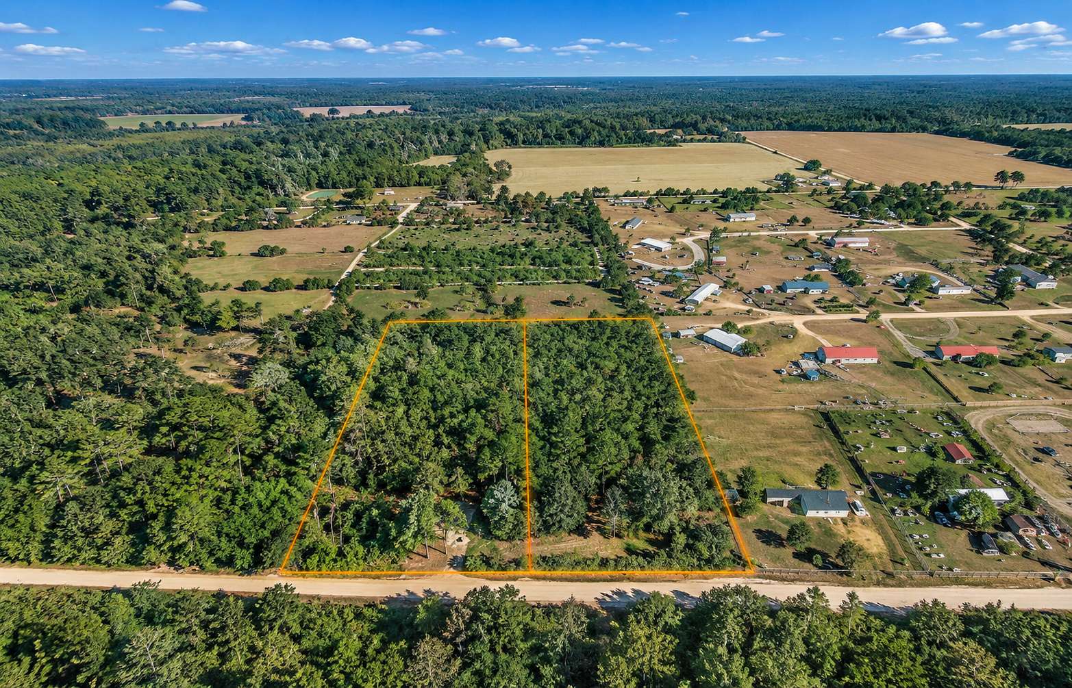 4.3 Acres of Land with Home for Sale in Hahira, Georgia