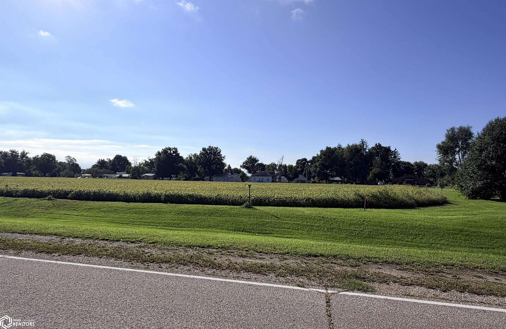 10 Acres of Land for Sale in Batavia, Iowa