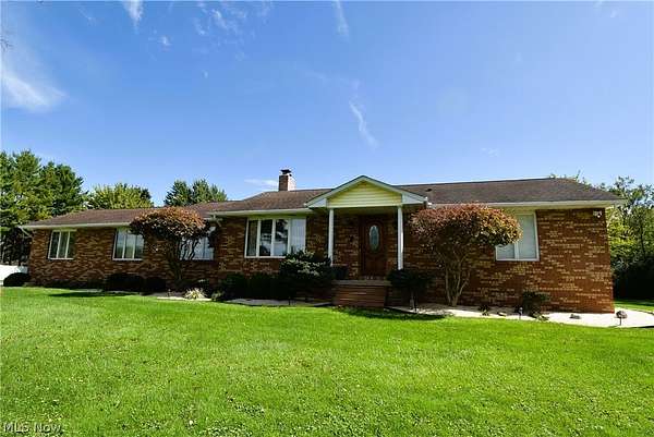 6.15 Acres of Land with Home for Sale in Warren, Ohio