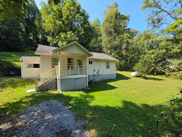 2.23 Acres of Land with Home for Sale in Kingsport, Tennessee