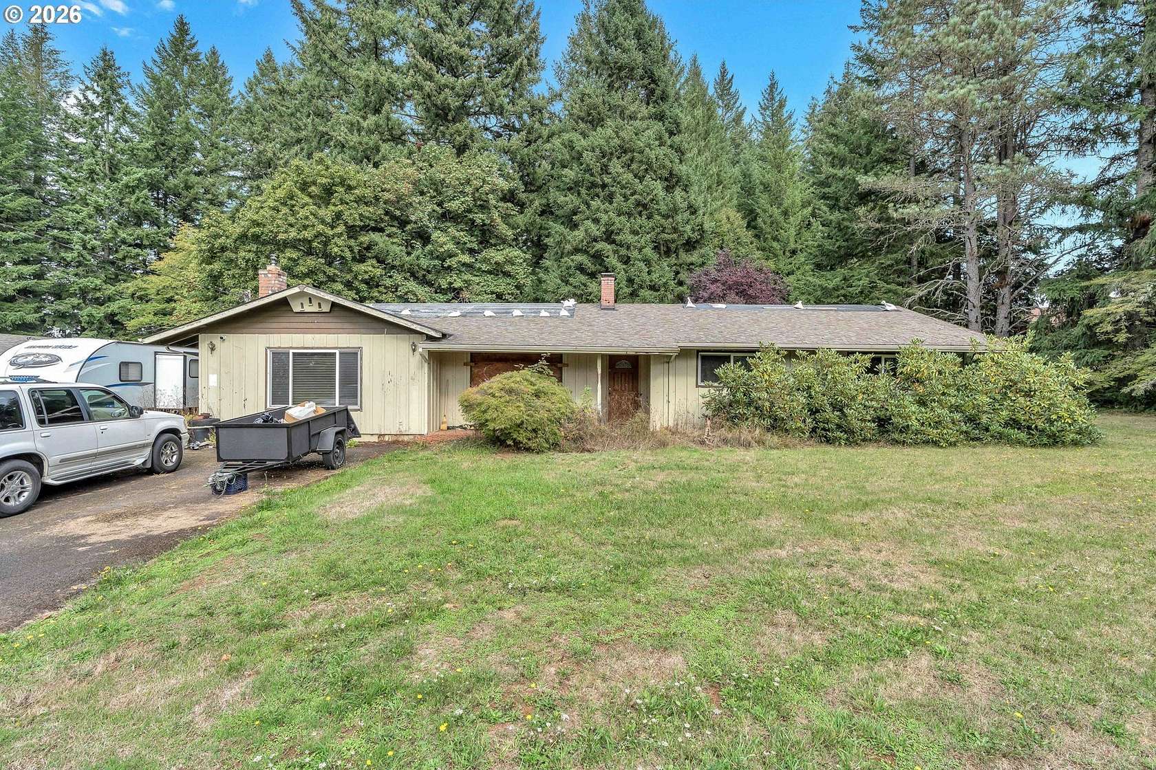 3.52 Acres of Land with Home for Sale in Colton, Oregon