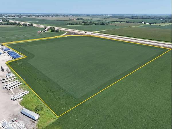 20.7 Acres of Agricultural Land for Sale in Mediapolis, Iowa