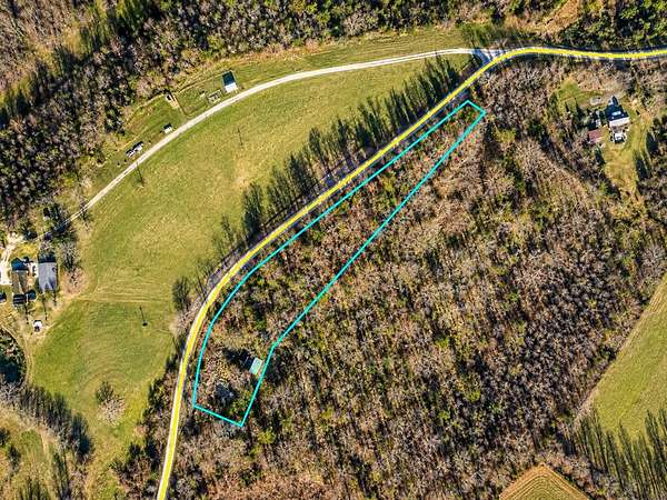 4 Acres of Residential Land for Sale in Harrodsburg, Kentucky