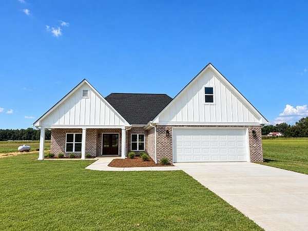 3 Acres of Land with Home for Sale in Baldwyn, Mississippi