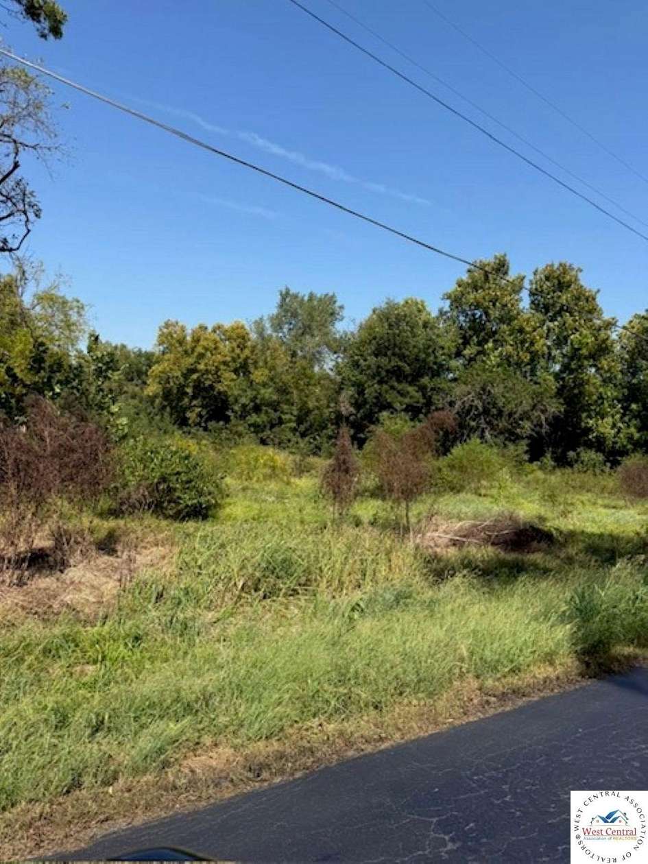 13 Acres of Recreational & Residential Land for Sale in Clinton, Missouri