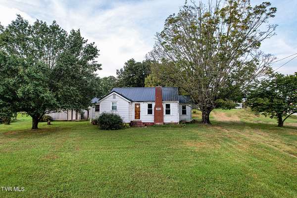 5.2 Acres of Land with Home for Sale in Mosheim, Tennessee