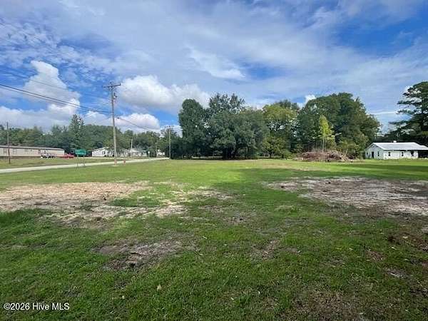 1 Acre of Commercial Land for Sale in Bladenboro, North Carolina