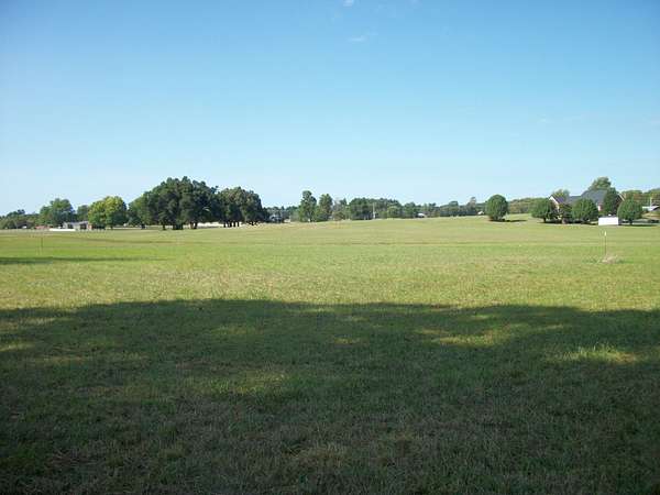 22.1 Acres of Land for Auction in Woodbury, Tennessee