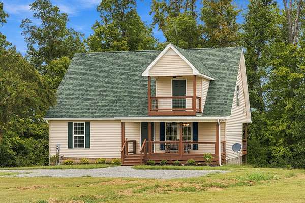 8.73 Acres of Land with Home for Sale in Castalian Springs, Tennessee