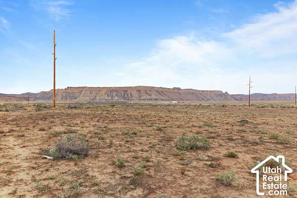 6.83 Acres of Residential Land for Sale in Thompson Springs, Utah
