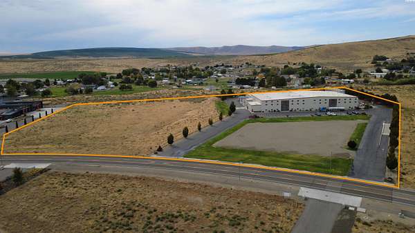 12 Acres of Commercial Land for Lease in West Richland, Washington