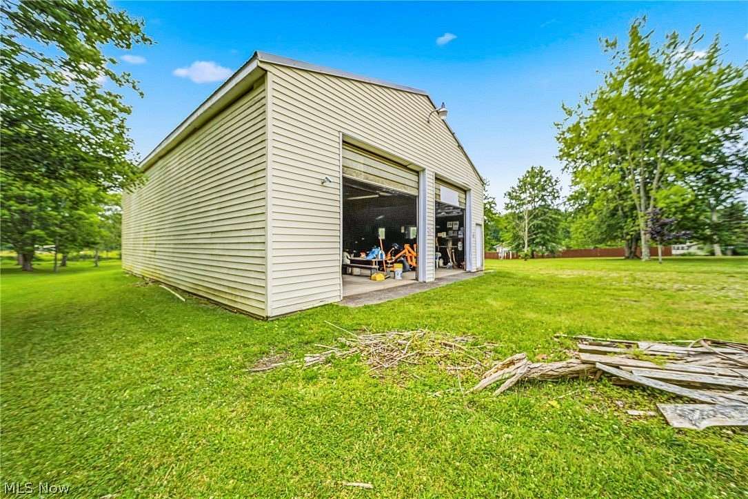 5 Acres of Residential Land for Sale in Chardon, Ohio