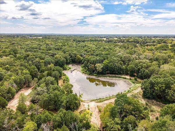 85 Acres of Land for Sale in Athens, Texas