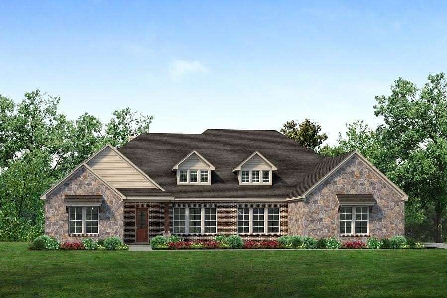 1.56 Acres of Land with Home for Sale in Blue Ridge, Texas