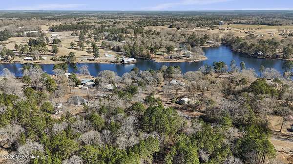2 Acres of Residential Land for Sale in Lumberton, Mississippi