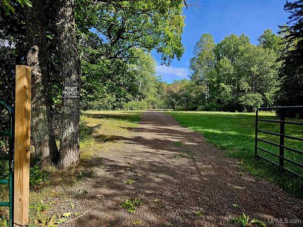 20 Acres of Recreational & Residential Land for Sale in Ironwood, Michigan