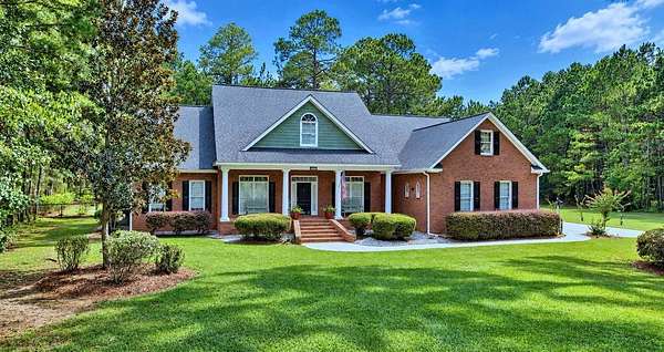 3.88 Acres of Land with Home for Sale in Albany, Georgia