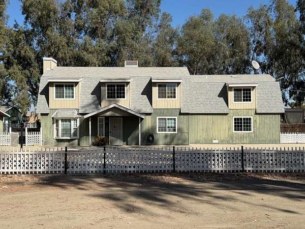 6 Acres of Land with Home for Sale in Coalinga, California