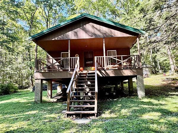 5 Acres of Land with Home for Sale in Long Eddy, New York