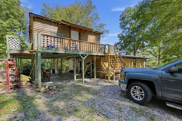 2 Acres of Land with Home for Sale in Chattanooga, Tennessee