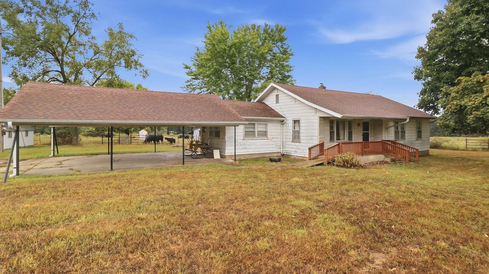 80 Acres of Agricultural Land with Home for Sale in Houston, Missouri