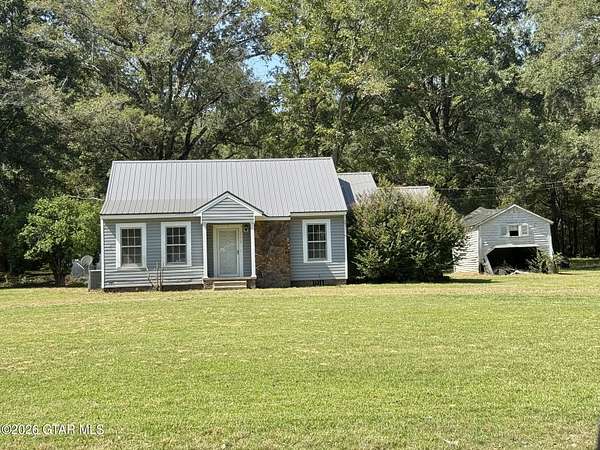 1.6 Acres of Land with Home for Sale in Shuqualak, Mississippi