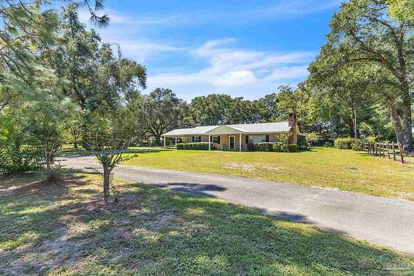 2.5 Acres of Land with Home for Sale in Milton, Florida