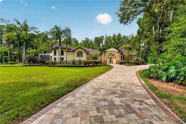 11.5 Acres of Land with Home for Sale in Land O' Lakes, Florida