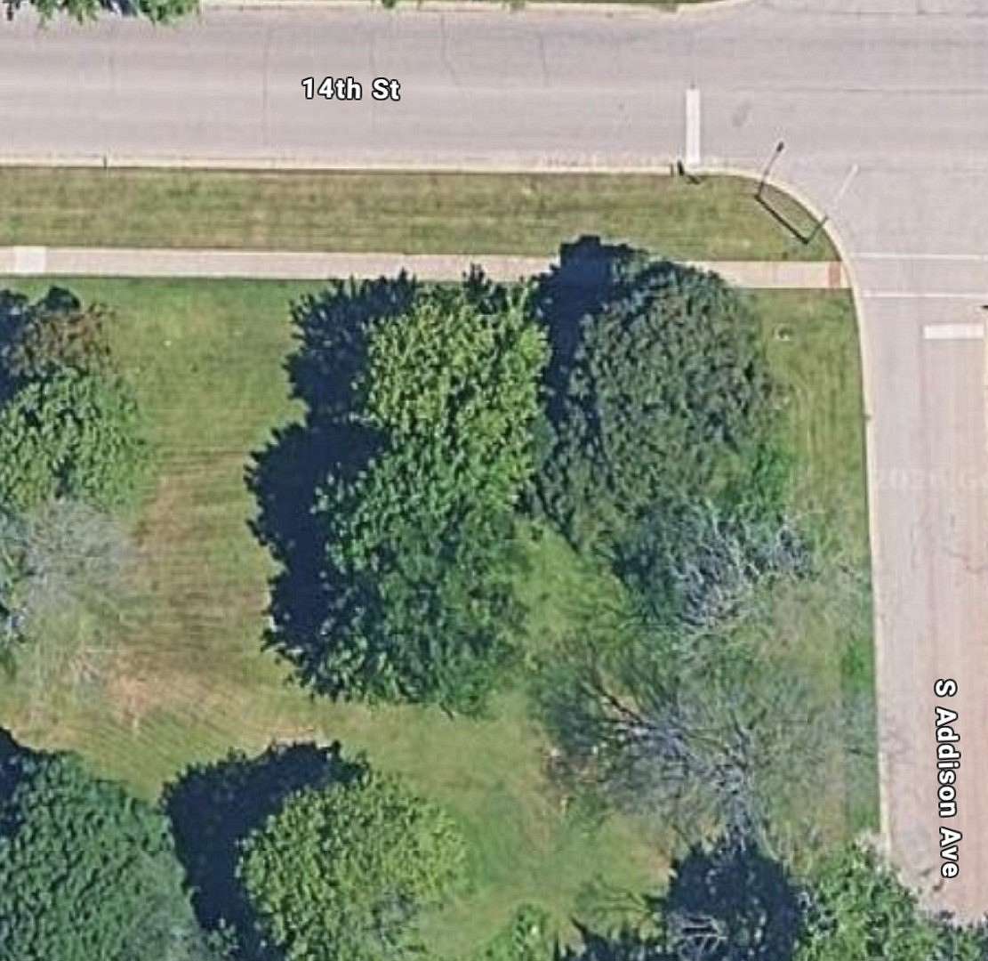0.25 Acres of Land for Sale in Lombard, Illinois